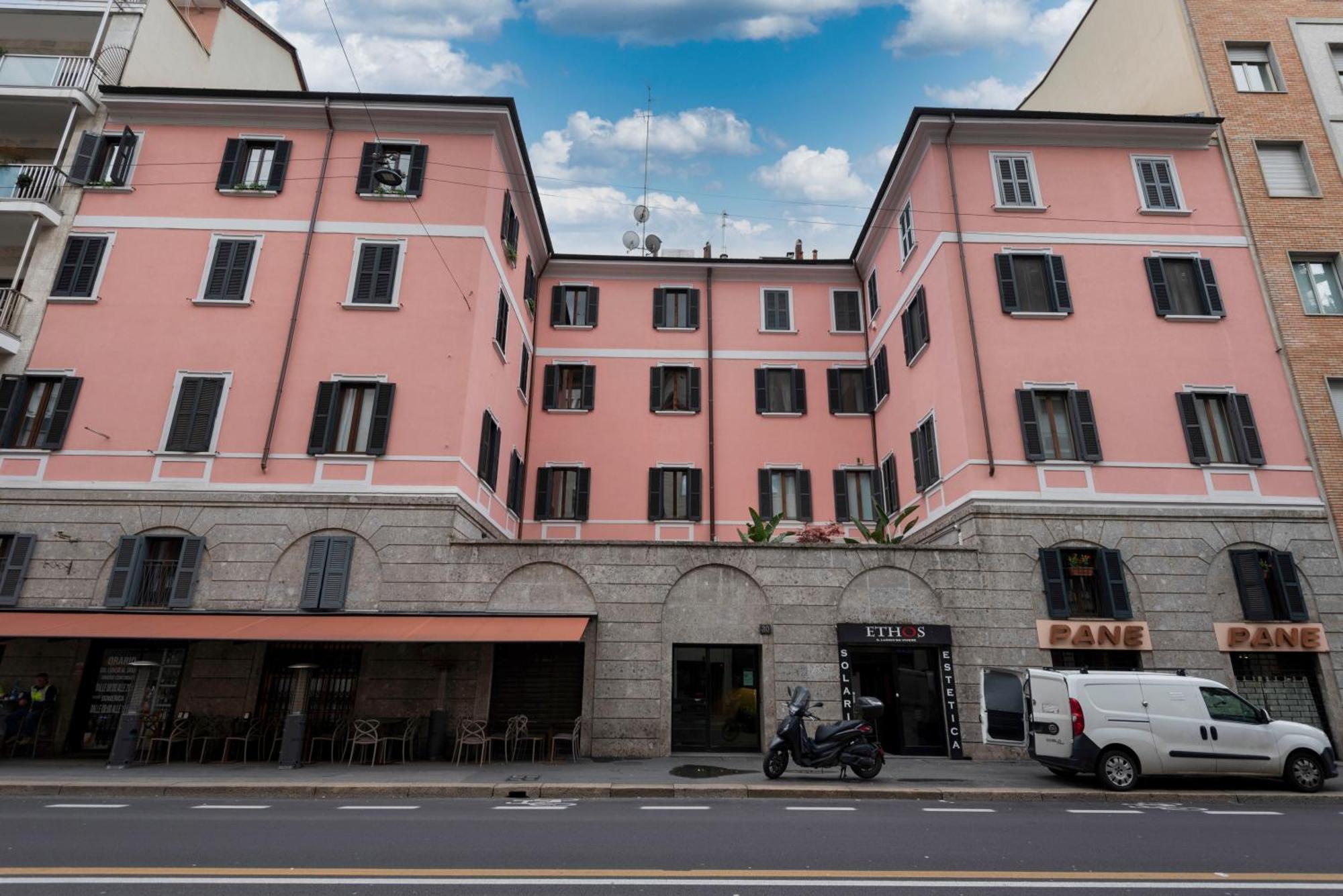 Milan Royal Suites -Montenapoleone-, Milan